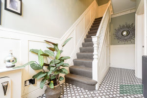 Photo 7- click for photo gallery